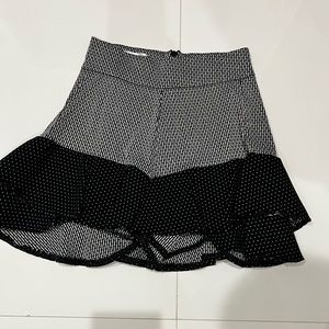 AC RENDON black & white shorts